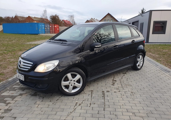 Mercedes-Benz Klasa B cena 15500 przebieg: 140000, rok produkcji 2007 z Józefów małe 497